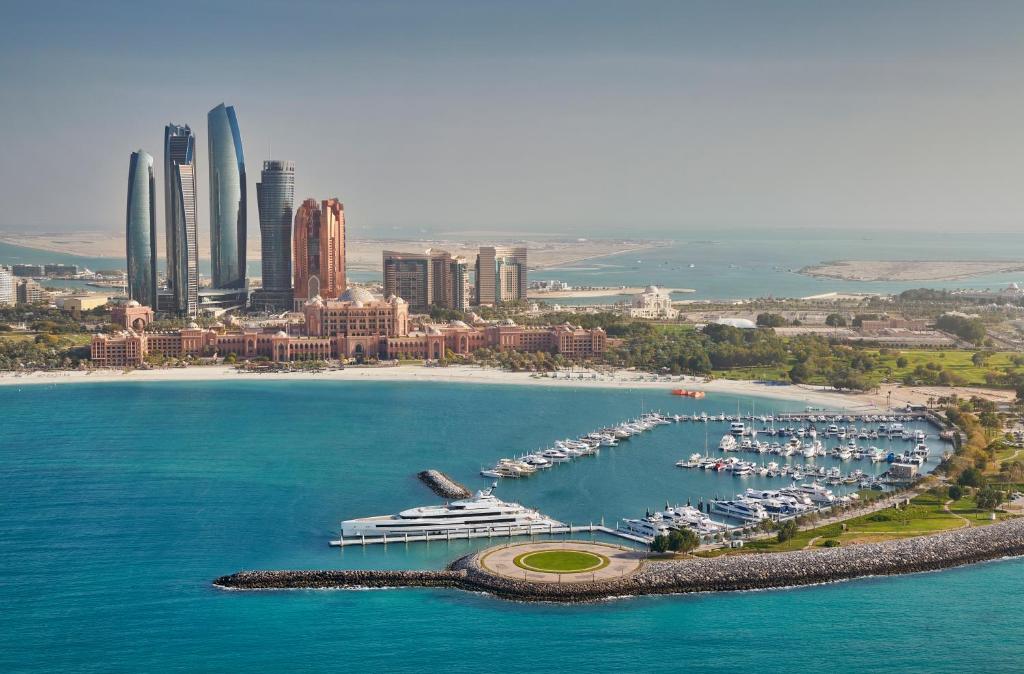 Gli hotel più costosi del mondo Emirates Palace, Abu Dhabi, Emirati Arabi Uniti