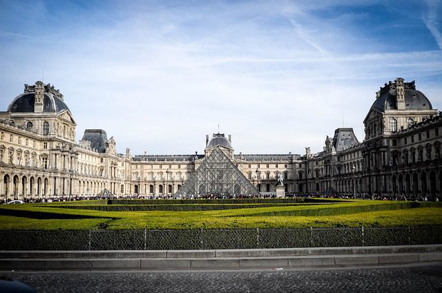 Visitare il Louvre