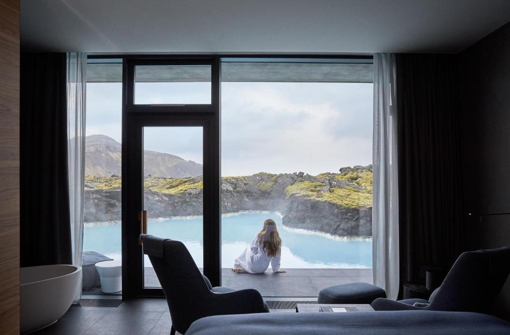 Destinazioni di vacanza stravaganti The Retreat At Blue Lagoon Islanda Vista dall'interno