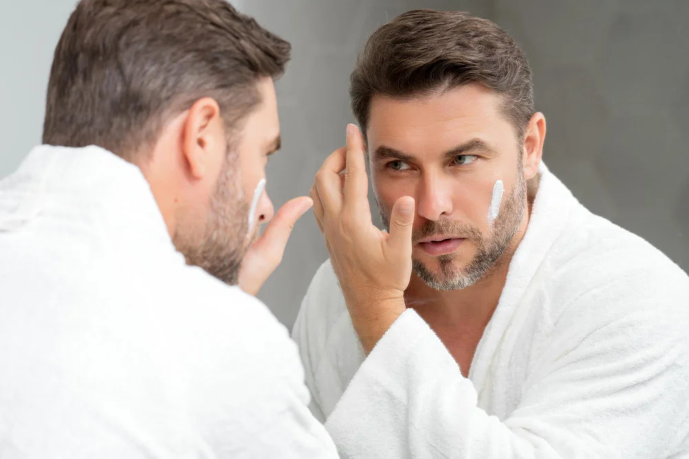 Cura della pelle maschile