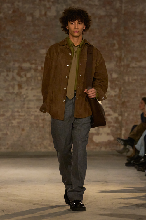 Nuova Collezione Ami Paris In Onore Dei Parigini