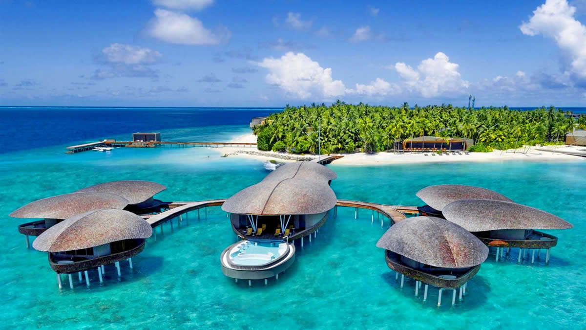 Vacanze di lusso alle Maldive St Regis Maldives Vommuli
